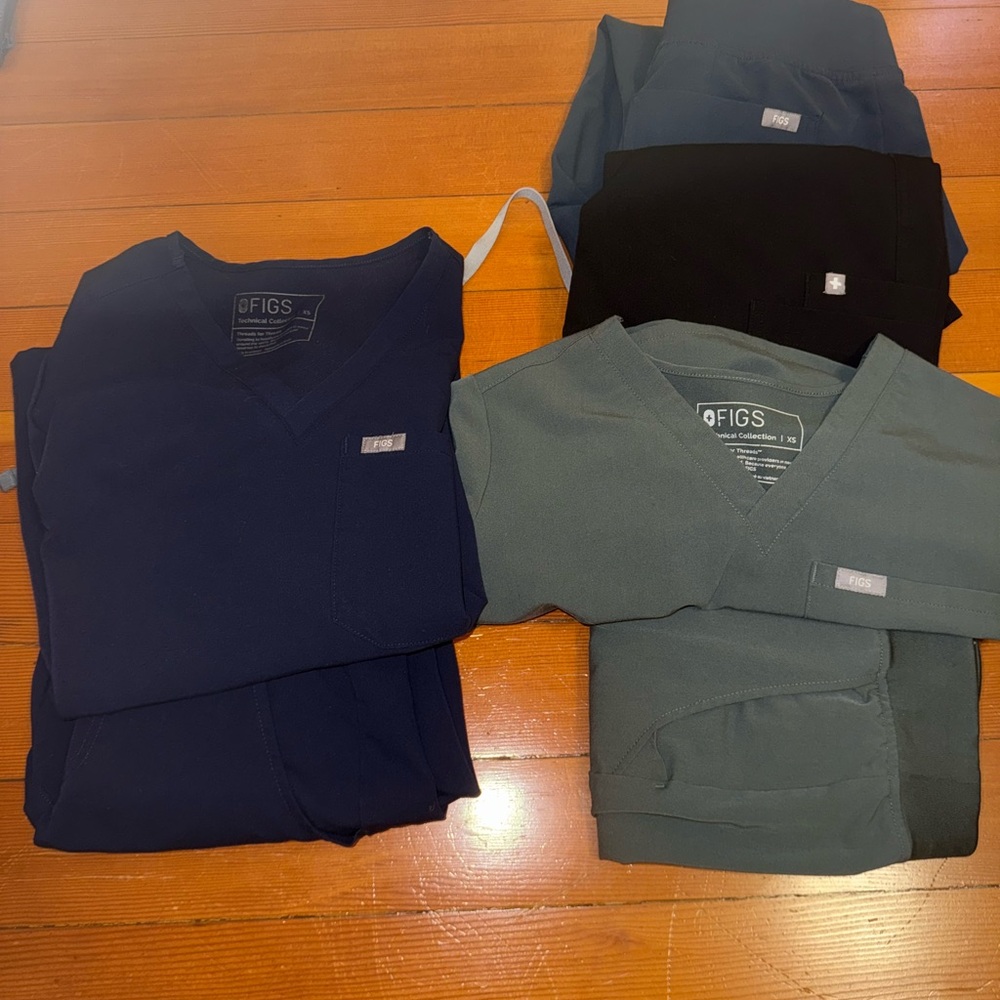 Figs scrubs